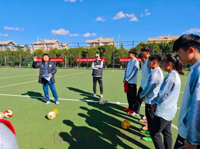 中国足球发展基金会和中国足球协会共同主办五人制及沙滩足球初级教练员证书培训班陆续开班 中国足球发展基金会和中国足球协会共同主办五人制及沙滩足球初级教练员证书培训班陆续开班